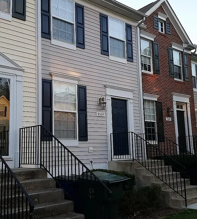 5539 Crabtree Park Ct