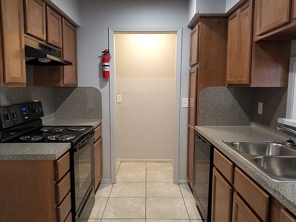 TH6 Kitchen_03202018