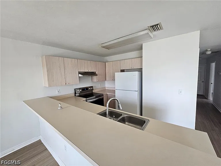 5337 Glenlivet Rd — Photo 16