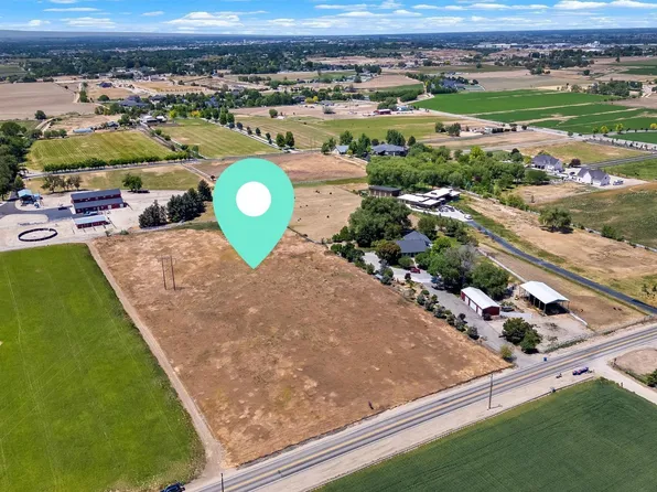 3735 S Black Cat Rd, Nampa, ID 83687