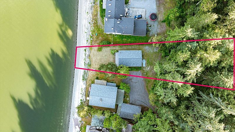 2nd image of 1982 Madrona Way