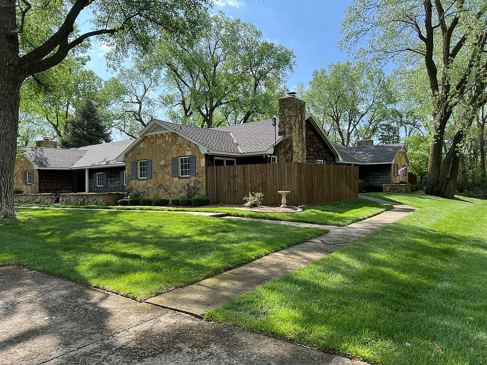 1st image of 3915 Prairie Hills Dr #3915