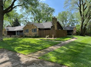 3915 Prairie Hills Dr #3915, Hutchinson, KS 67502