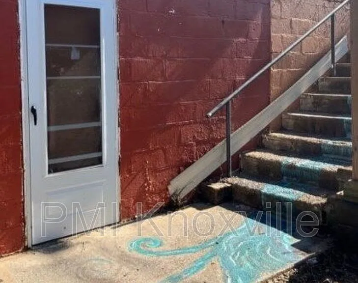 417 Landau Dr — Photo 10