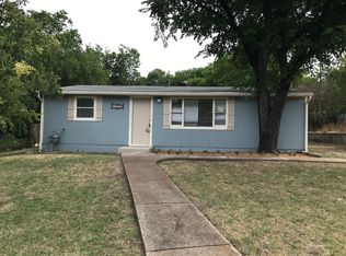 7937 Downe Dr, White Settlement, TX 76108