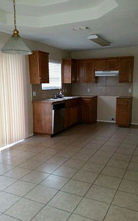 3rd image of 1622 Yary Dr