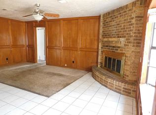 3705 Karen Ln, Pasadena, TX 77503