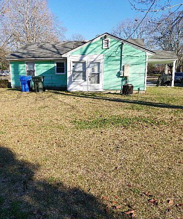 2nd image of 1155 S Pine St
