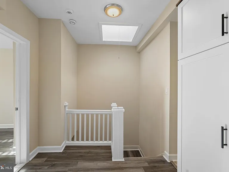 2509 Linden Ave #2 — Photo 22