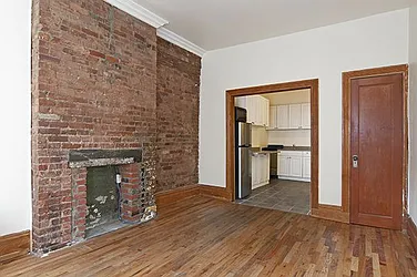 Rented by Weinstein Realty Group