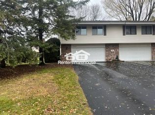 9740 Cavell Cir, Bloomington, MN 55438