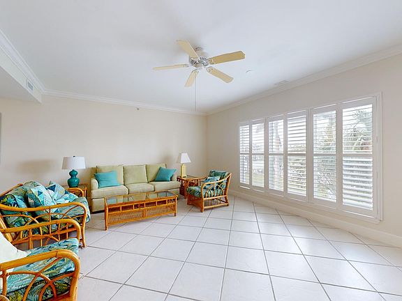 5th image of 808 3rd Ave W Suite 213
