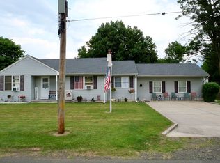 215 Central Ave, Croydon, PA 19021