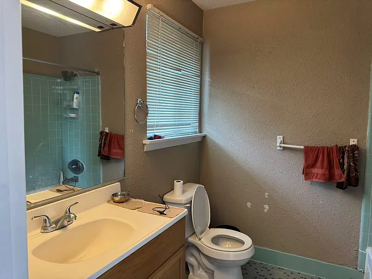 2309 Champion Ct — Photo 18