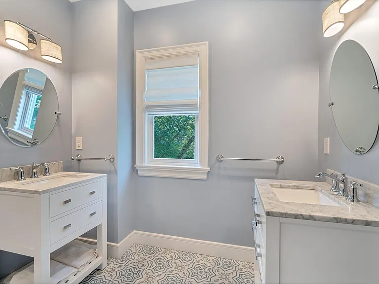 4 Brookview Ct — Photo 31