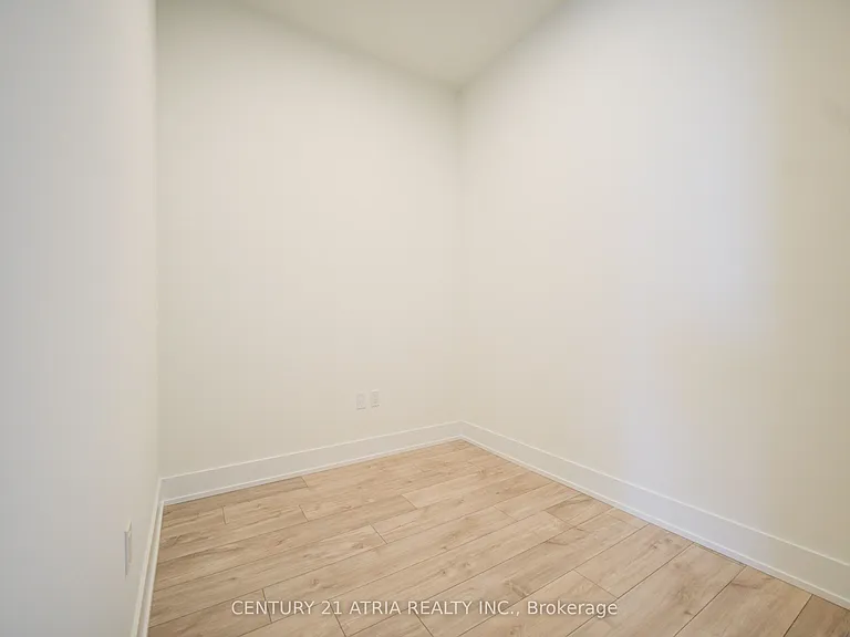 858 Dupont St #207 — Photo 11