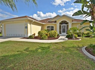 1093 Rotonda Cir, Rotonda West, FL 33947