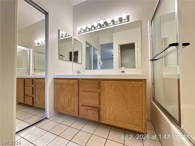 1025 Allure Dr — Photo 15