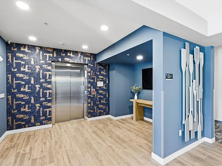 Ride Apartments — Photo 14