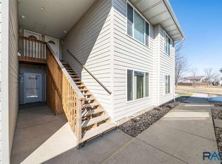 7121 W 56th St APT 77, Sioux Falls, SD 57106