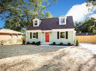 2433 Elkwood Cres, Charlotte, NC 28205