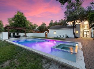 8 Glen Rock Dr, Austin, TX 78738
