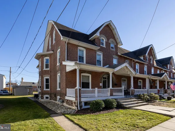 158 W Broad St, Telford, PA 18969