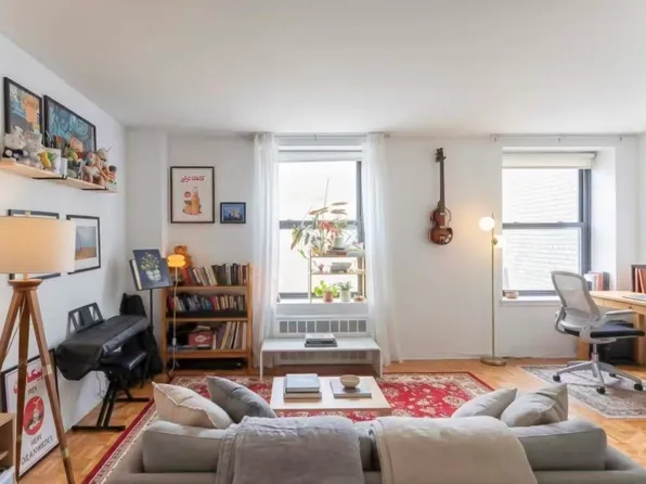 201 W 74th St APT 9B, New York, NY 10023