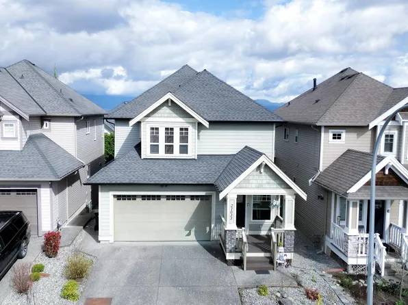 21033 80a Ave, Langley, BC V2Y 0J4