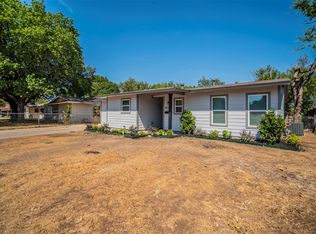 4032 Weber St, Fort Worth, TX 76106