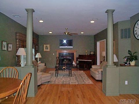 Large Family room w/ fireplace