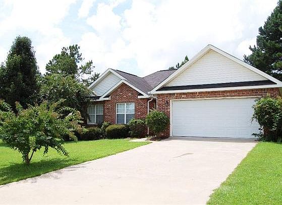 2nd image of 303 Links View Dr