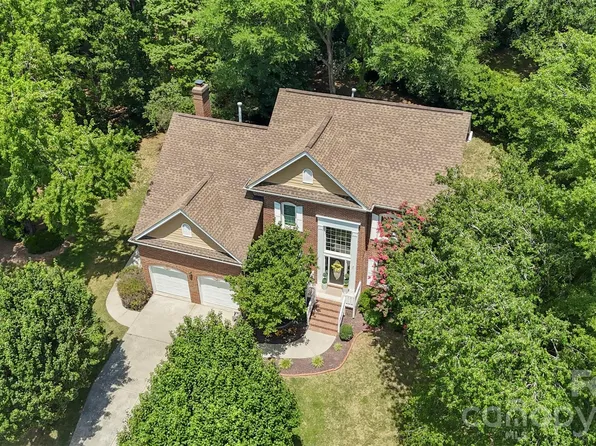 10701 Spring Camp Way, Charlotte, NC 28277