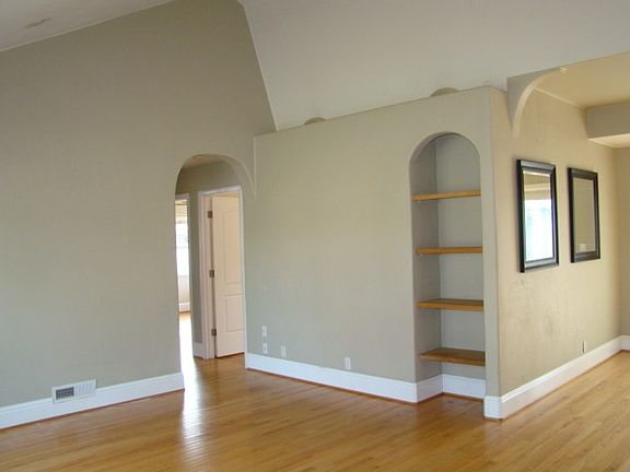 2nd image of 18708 McFarland Ave