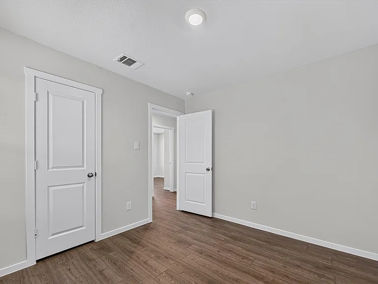 503 Northern Red Dr — Photo 15