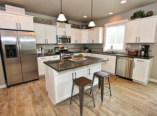 2843 Weather Stone St NW, Albany, OR 97321