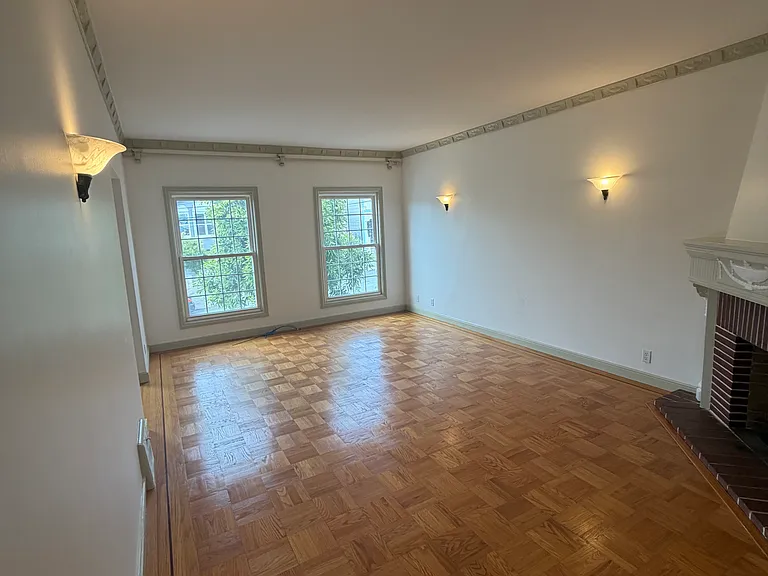 4239 Anza St — Photo 11
