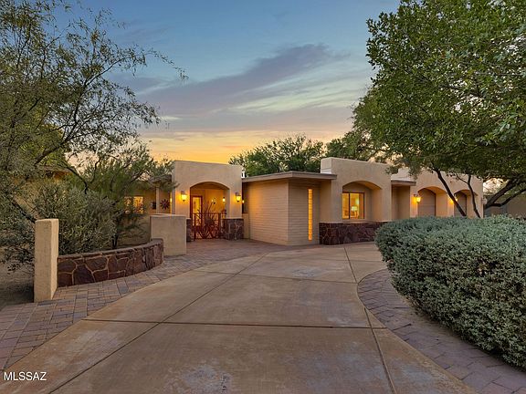 2nd image of 12040 E Dry Gulch Pl