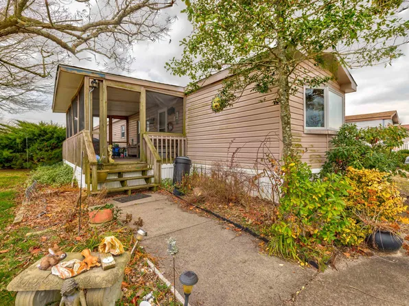 396 Grande Blvd, Rio Grande, NJ 08242