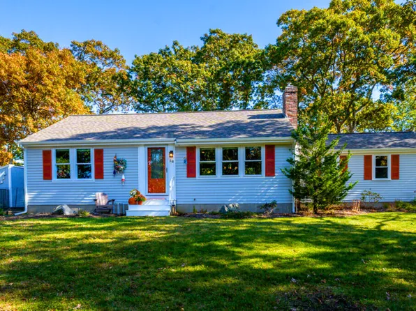 58 Flicker Lane, West Yarmouth, MA 02673