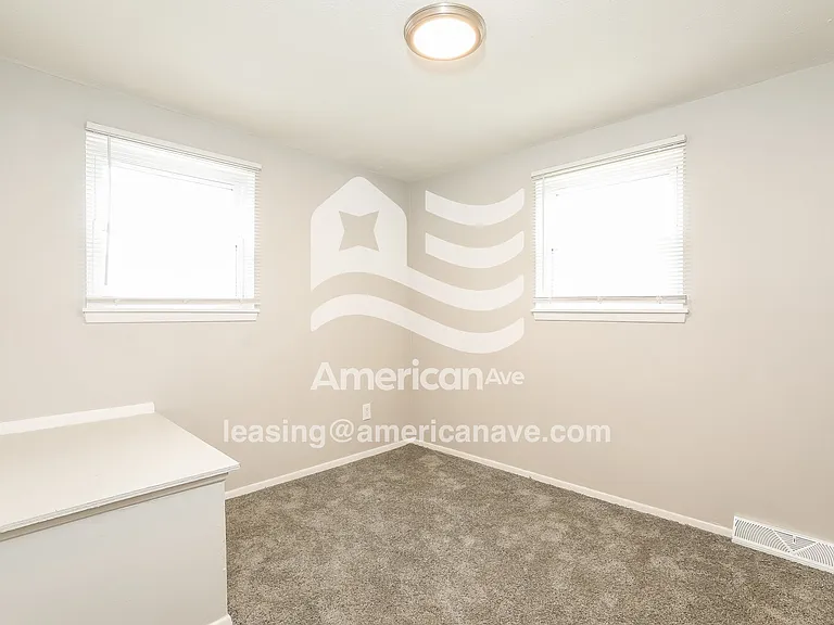 785624_011_wm_-_bedroom_12887042.jpg
