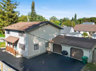 400 Hannah St, Boyne City, MI 49712