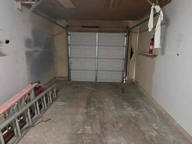 375 Fantail Loop #B — Photo 16