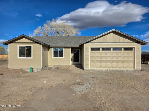 326 Valley Dr, Yerington, NV 89447