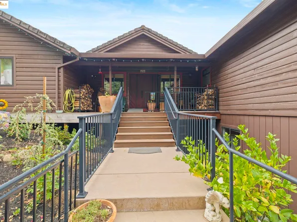 21762 Hunts Rd, Sonora, CA 95370