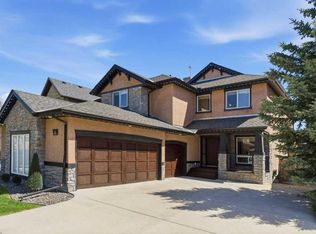 23 NW Aspen Stone Cres SW, Calgary, AB T3H5Y8