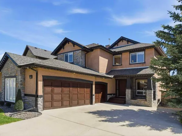 23 NW Aspen Stone Cres SW, Calgary, AB T3H 5Y8