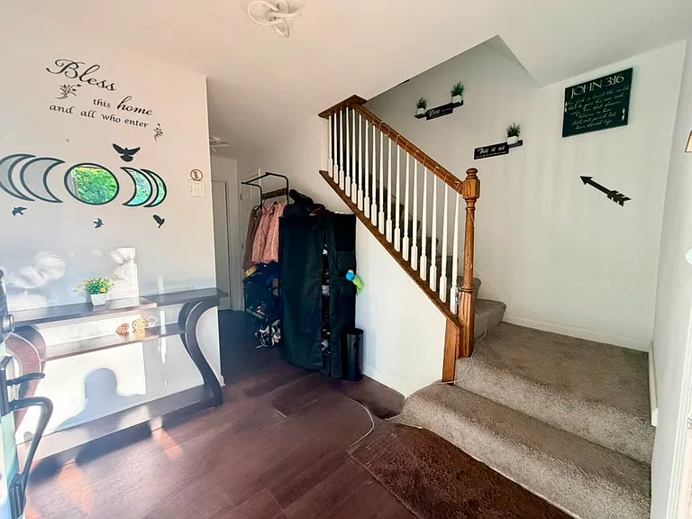 2313 Applewood Dr — Photo 5