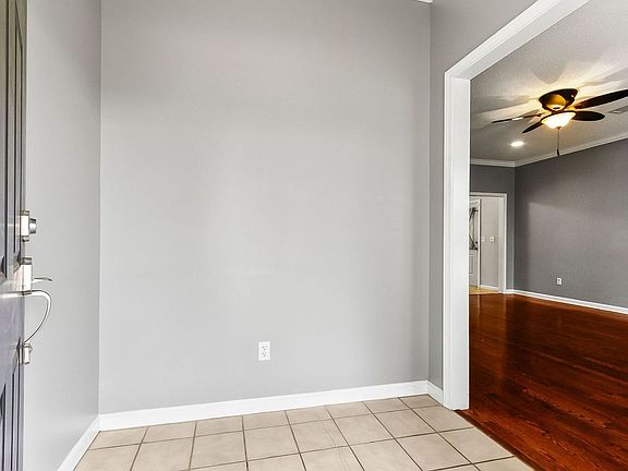 3rd image of 4310 Revere Way