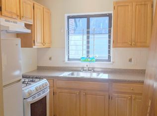 52 Bishop Allen Dr, Cambridge, MA 02139